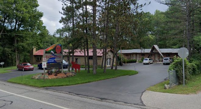 Red Moose Lodge - From Web Listing (newer photo)